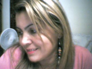 romelinha's profile picture. 