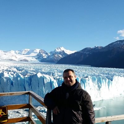 Analista de Sistemas com atuação em análise, implementação e manutenção de sistemas de informação.