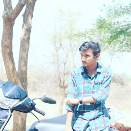 shlok88665's profile picture. Busy