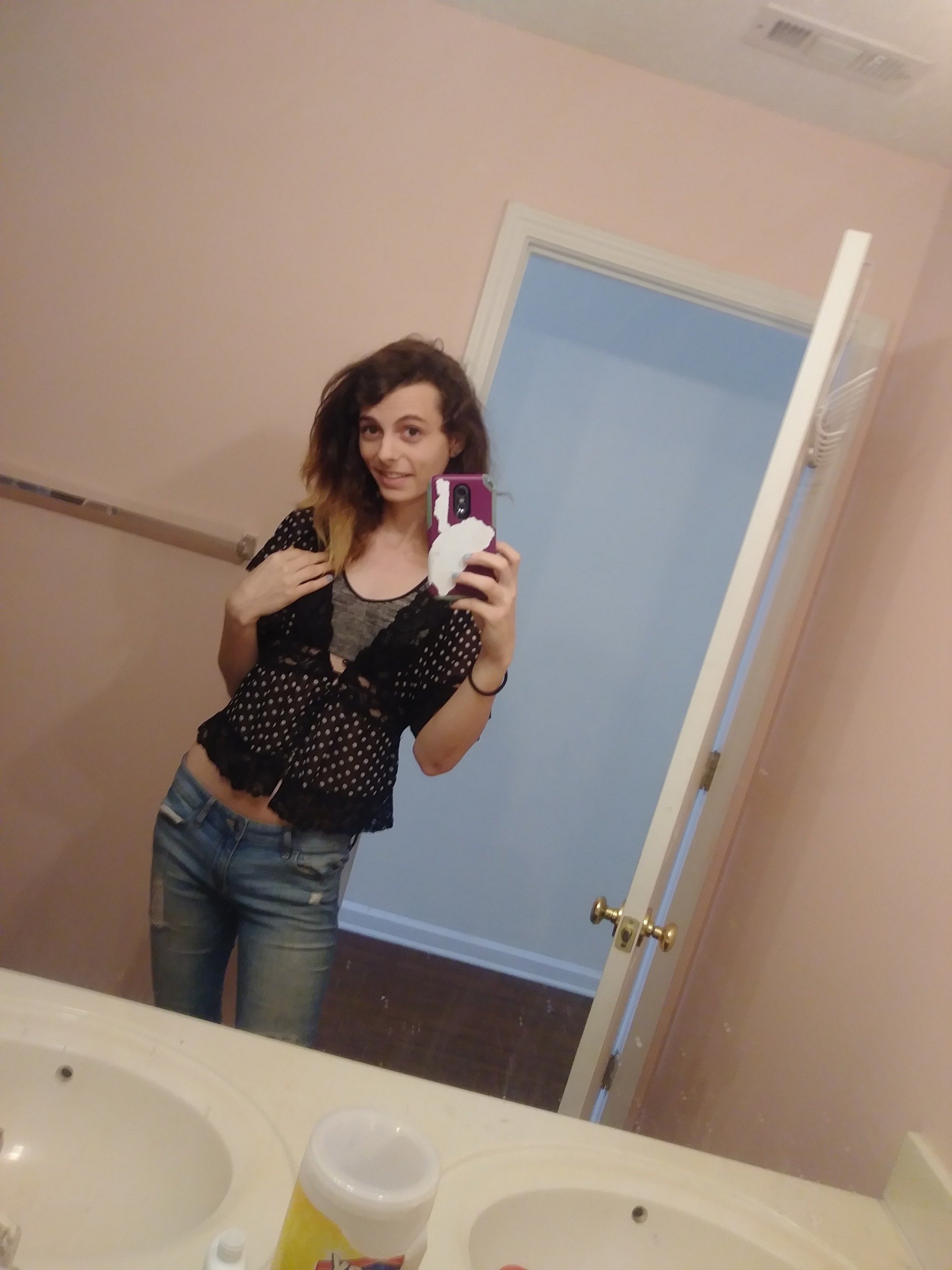 Falsepr80166058's profile picture. 