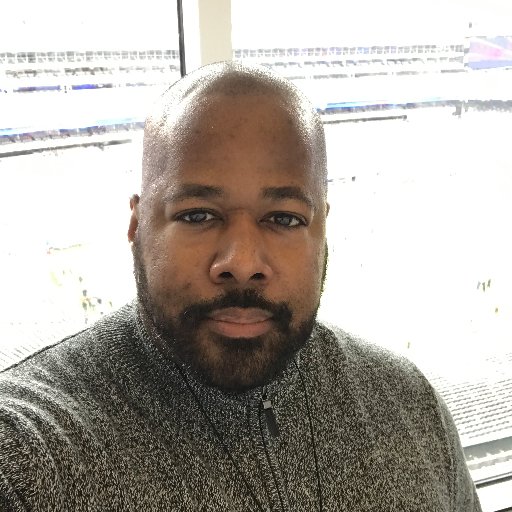 Member of @PFWAwriters, sports columnist for @Sportsnaut and @bigplay_com. I'm also an aspiring screenwriter and author. Life is short, so do what you love!