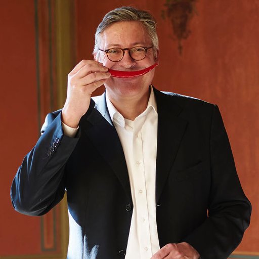 Founder of #HRpepper. Brückenbauer. Unternehmer. Consultant. Investor. Keynote Speaker. 🍋-Bauer. Passion for #Leadership #Strategy #Culture #Organisation
