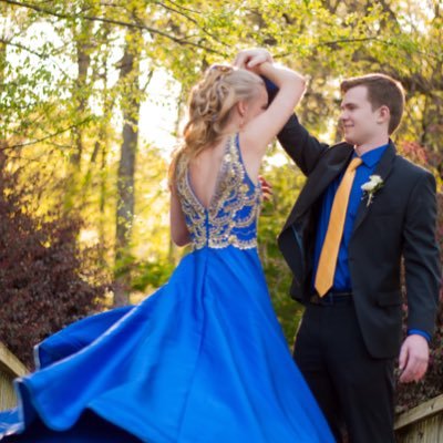 bobby_halll's profile picture. Time doesn’t wait for anyone