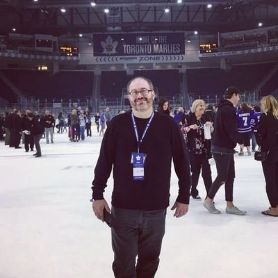 @thePHWA member, covers the Leafs for Hockeybuzz, host of @OffThePostRadio & Leafs Convo, writer for Full Press, Sabres Reporter/Site Manager for @TheHockeyNews