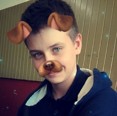 Emmanue03394461's profile picture. 