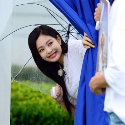 JJTworld's profile picture. Jennie 🖤 Jessica🌟