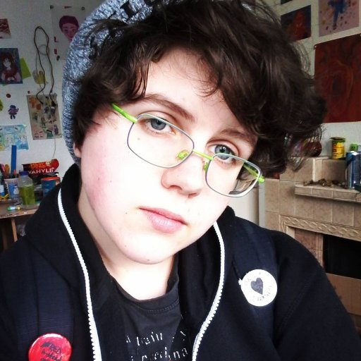 BSc Biology graduate @unisouthampton, artist / gamedev / science communicator. ♡ they/them ♡ @sci_room