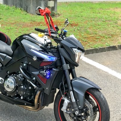 gg_lom's profile picture. 元愛車B-KING 既読感覚でいいねしてます。RT多いです。白バイ尊敬！BMW R1250GS憧れ！