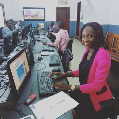 lisa_kissi's profile picture. mes tweets  n'engagent que moi 😅
