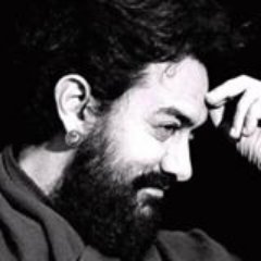 اردو ہے جس کا نام ہمی جانتے ہیں داغ !!!!!!!
سارےجہاں میں دھوم ہماری زباں کی ہے