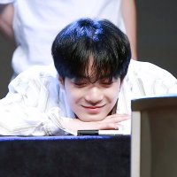 เจอัลรี่ ฮุ่งฮุ่ง🐢 (@jrbugi8) 's Twitter Profile