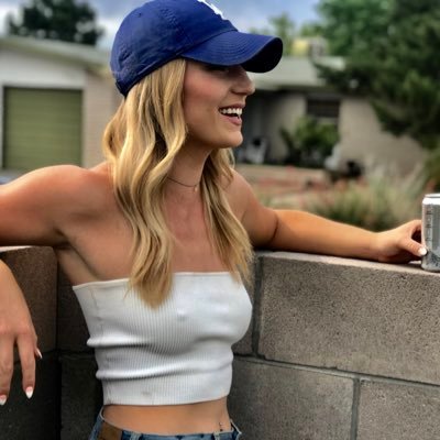 Aubreyanne03's profile picture. 