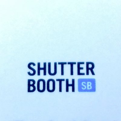 Providing elegant photobooths for exceptional events!