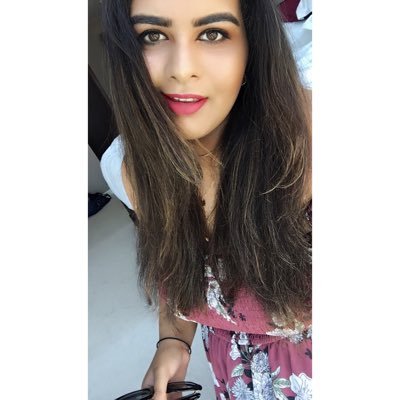 beautybyNikiC's profile picture. follow me on insta: https://t.co/arFAgnJdQs