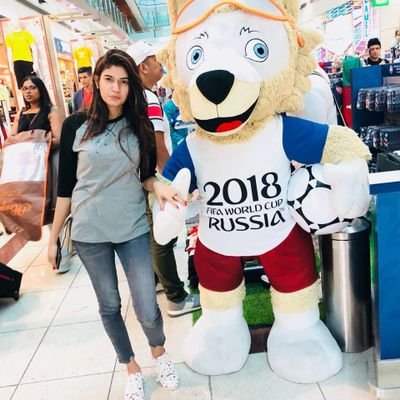 AishaAjaz3's profile picture. snapchat➡ Aishaajaz