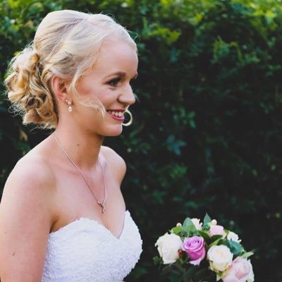 carlalee1313's profile picture. Horse crazy, barrel racing cowgirl