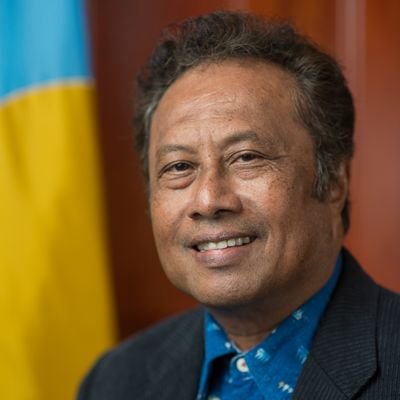 Alii and welcome to the official Twitter account for the former President of the Republic of #Palau-- Tommy E. Remengesau, Jr.!