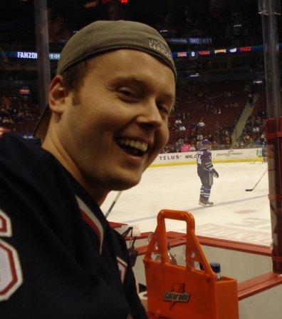 thomasleslie's profile picture. Fan of the Canucks and all things Vancouver, communications guru and grumpy-old-man in training.