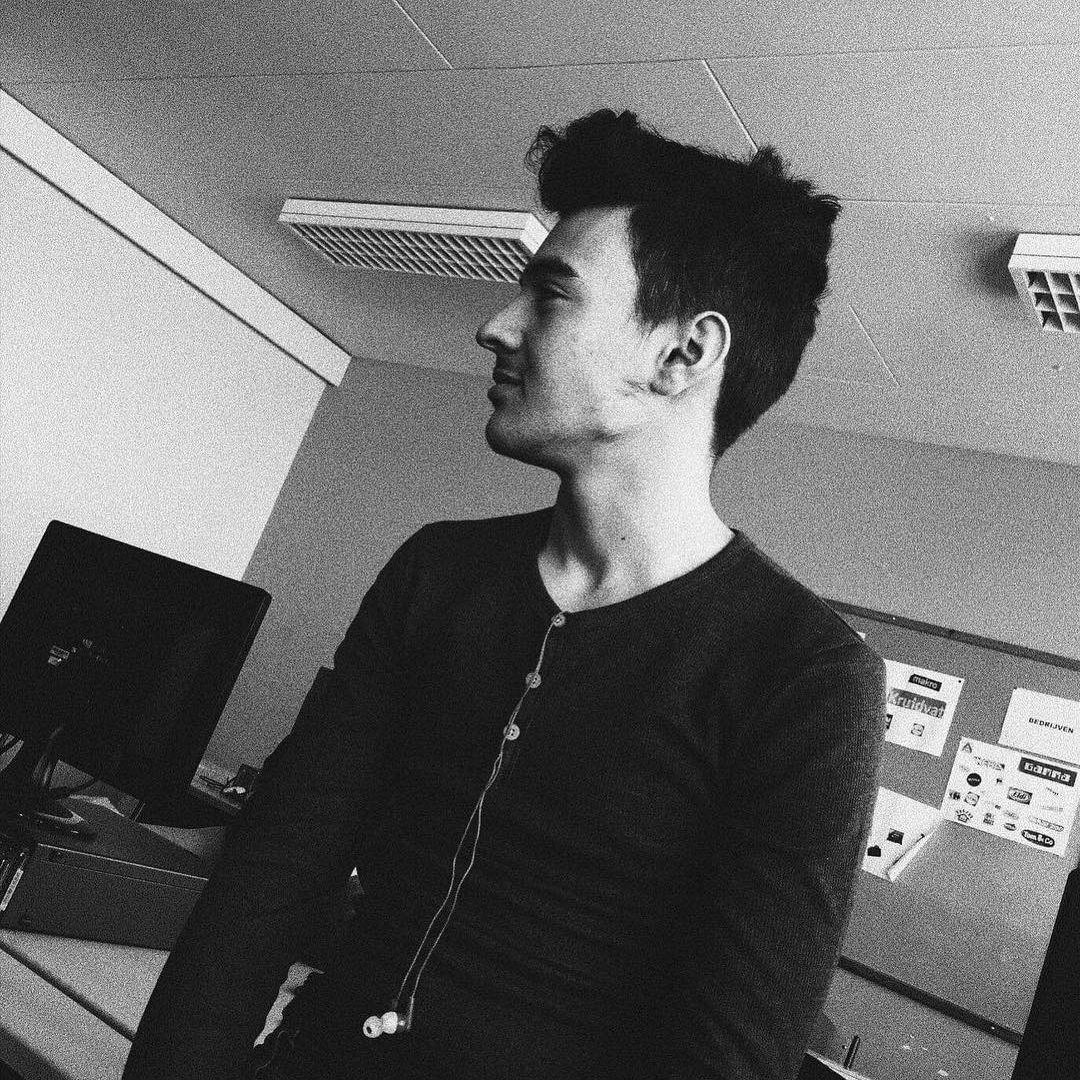 s0mplex's profile picture. 