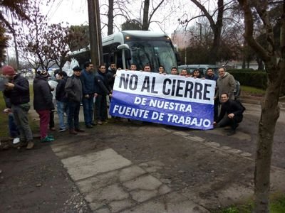 Somos la cuenta oficial de los gremios qie evitan el cierre de Iansa Linares