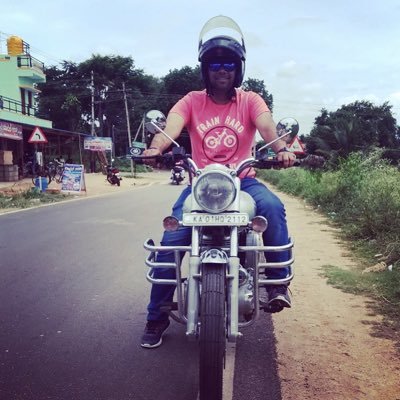 saurabhsporty's profile picture. मन से रावण जो निकाले राम उसके मन में हैं 🙏