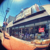 Book Revue (@bookrevueli) 's Twitter Profile