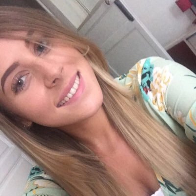 B__victoire's profile picture. 