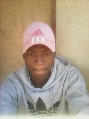 Moe58008708's profile picture. music,gaming