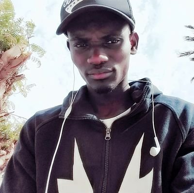 modip221's profile picture. Développeur Web et Mobile passionné des technologies, de la science (Physique).
