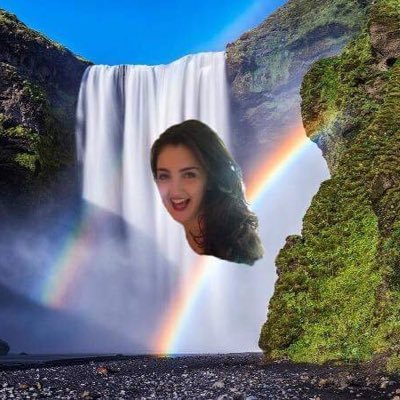 laurapowerLP's profile picture. 