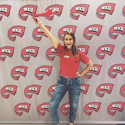 ★ Sophomore on the hill ★ Broadcasting and Political Science ★ GO TOPS!!!