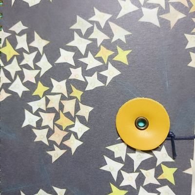 yuchiru921's profile picture. 熱し易く冷め易い好奇心旺盛なﾀﾞﾒ人間。変な物に興味を持つことが多く、1人で端に居ることが多い。ビビりでわがままなお猫様と、抱っこ嫌いないたずら坊主のお猫様に同居していただいてます。