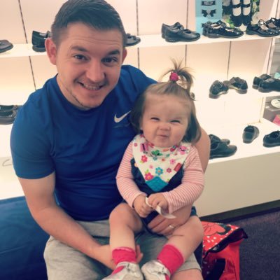 annieoak7's profile picture. Be yourself...everyone else is already taken...:)