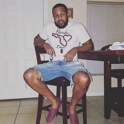 Smoothable's profile picture. The Man, The Myth, The Legend 🇬🇾