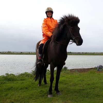 14Lucylou's profile picture. A not-so-social Swede who likes drawing, reading, playing videogames and animals. I enjoy it calm and quiet to some degree.