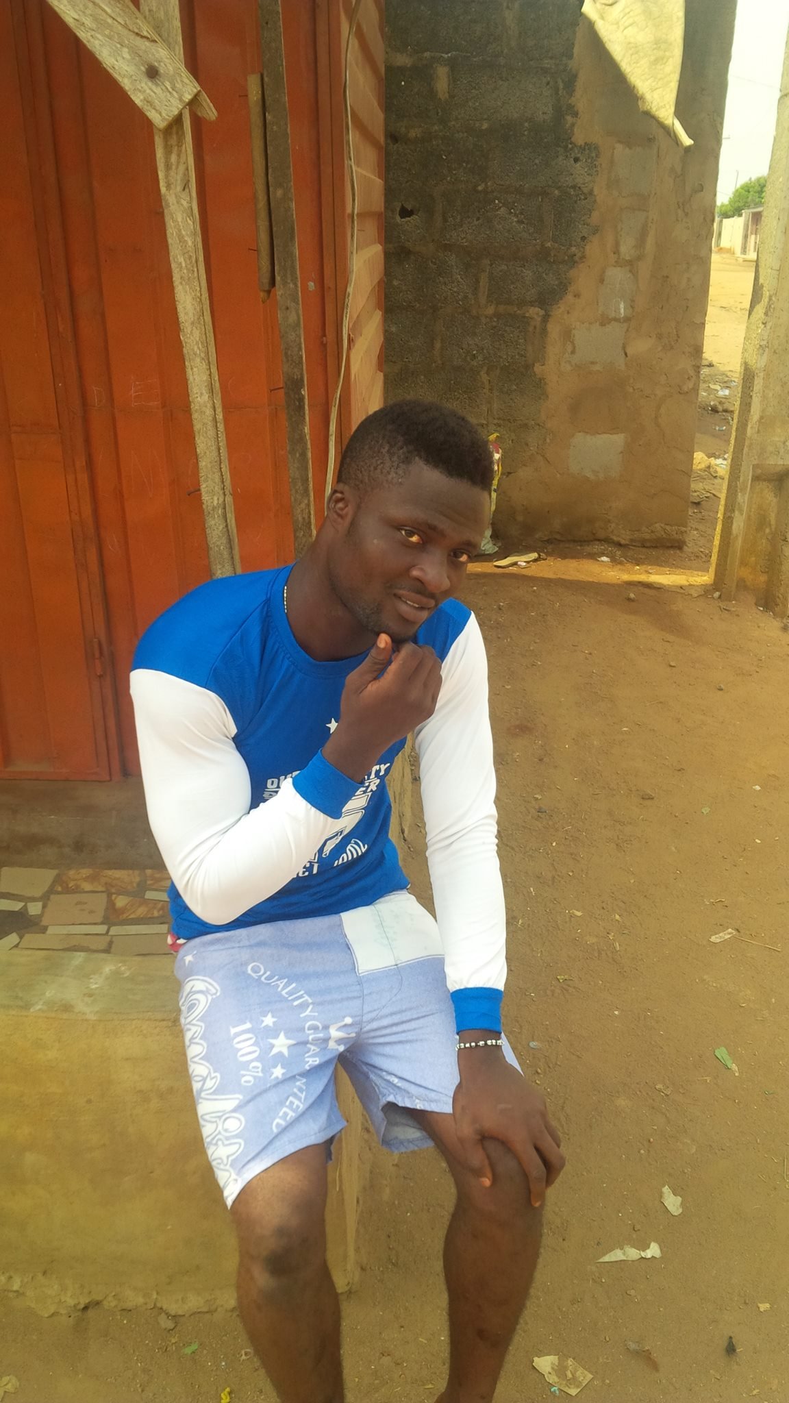 Am a gentle guy and handsome guy easy guy