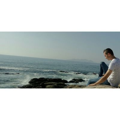 instagram: aleex_106
Ponteareas - Vigo🎈
galicia calidade🍃
A veces sabemos que nos vamos a estrellar y aceleramos.
Defreds.