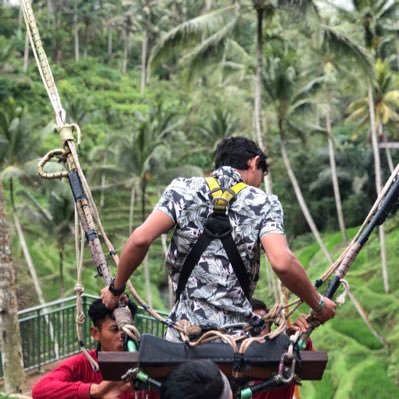 nazhanalkamah's profile picture. hope