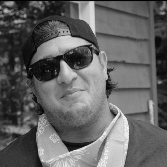 jasonstein17's profile picture. 