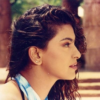 Cricketer. :my life is Cricket. ;and big fan of best actress juhi chawla 😎😍😊🏏🏏