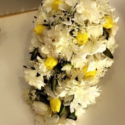 rbg51000's profile picture. ترا الوضع فري تبي رسميات بع جوالك واشترلك نوكيا 😔😔