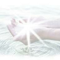 ClaireMarkham6's profile picture. 