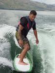 Betheredonethis's profile picture. Surfing guy.