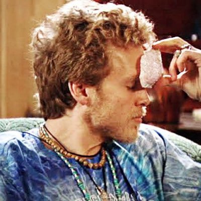 beckquar's profile picture. i like to eat food, drink drinks, and talk trash.