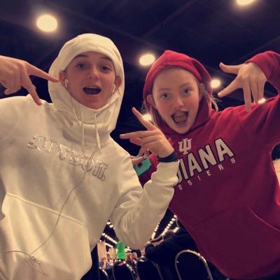 Avap83165591's profile picture. -🏐⚾️- - -tuesday is the best day💜-