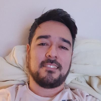 Alan com um L só (Por favor). Curto uns games, séries e uma porrada de conteúdo da tal cultura pop.