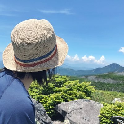 好きなこと・したいことをする時間を増やすために2018年春千葉から長野県松本市 に夫婦で引越し。「移住や信州松本の暮らしについて」ブログも書いてます。スノーボード/キャンプ/登山/珈琲飲む淹れる/お酒（日本酒好き）/スパイス料理/多肉植物/北欧色々/畑/アパレルでパタンナー⇨接客・イベント運営⇨フルリモートサラリーマン