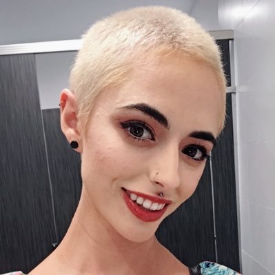 AlondraExcene's profile picture. Beauty and makeup effects artist