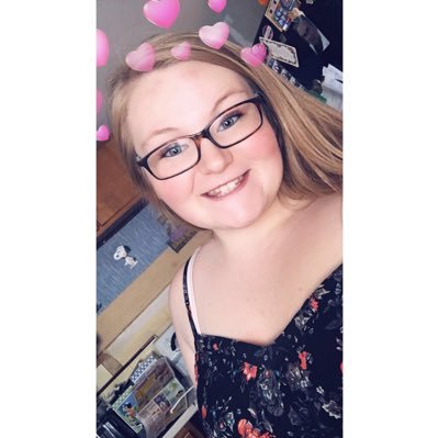 Dancegirl1002's profile picture. I literally only use this account for youtubers.