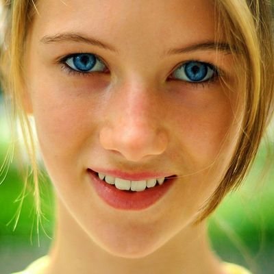 BjorumLaurat's profile picture. Enterprise Video Marketer | YouTube & Blog Maestro at @attbusiness | Tech + People = Future | #KeepUpTheAwesome | Heterodoxic Attitude & Opinions Are Mine